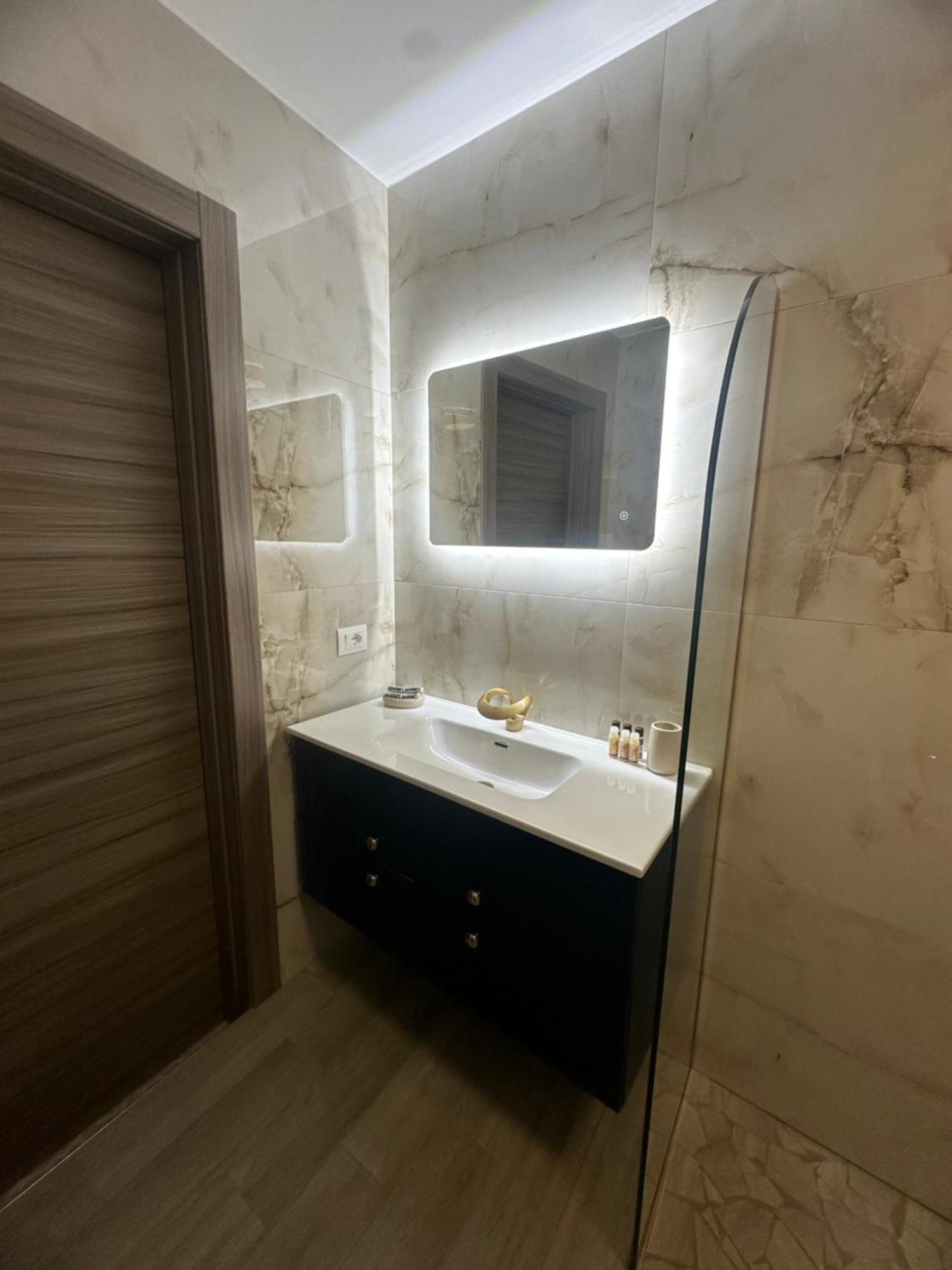 Emerella Luxury Suites-Siderno Lungomare Exterior photo