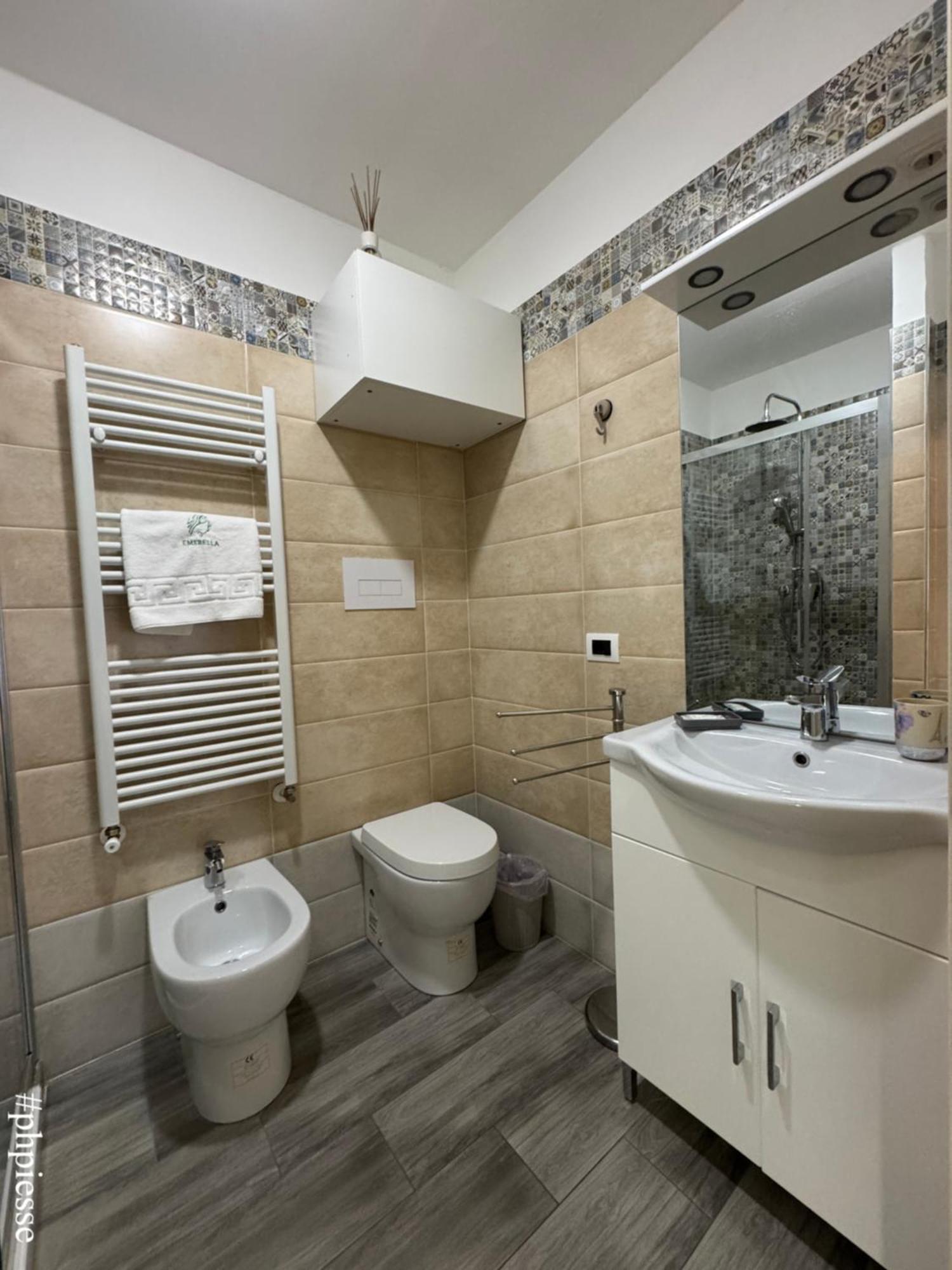 Emerella Luxury Suites-Siderno Lungomare Exterior photo