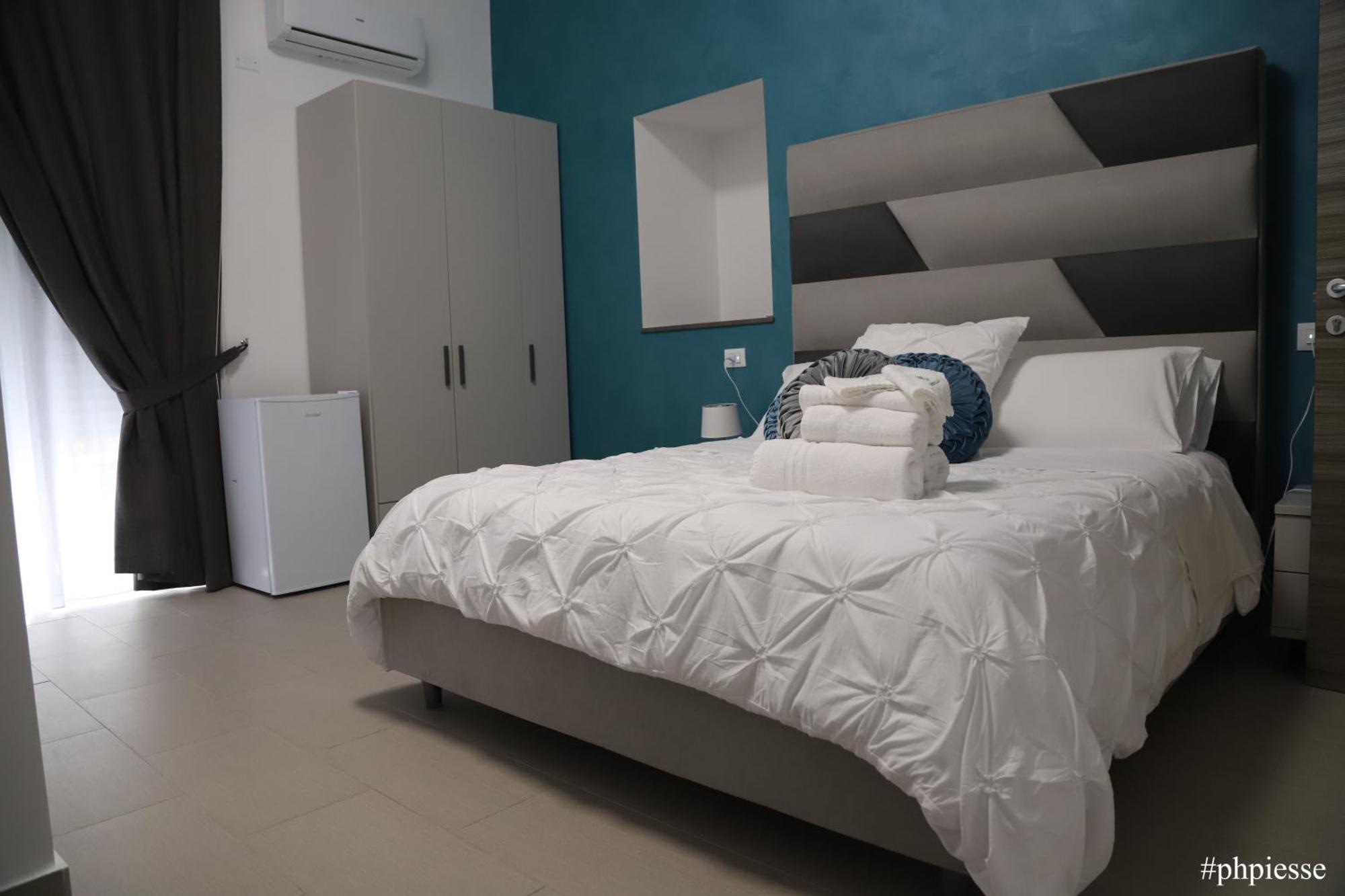 Emerella Luxury Suites-Siderno Lungomare Exterior photo